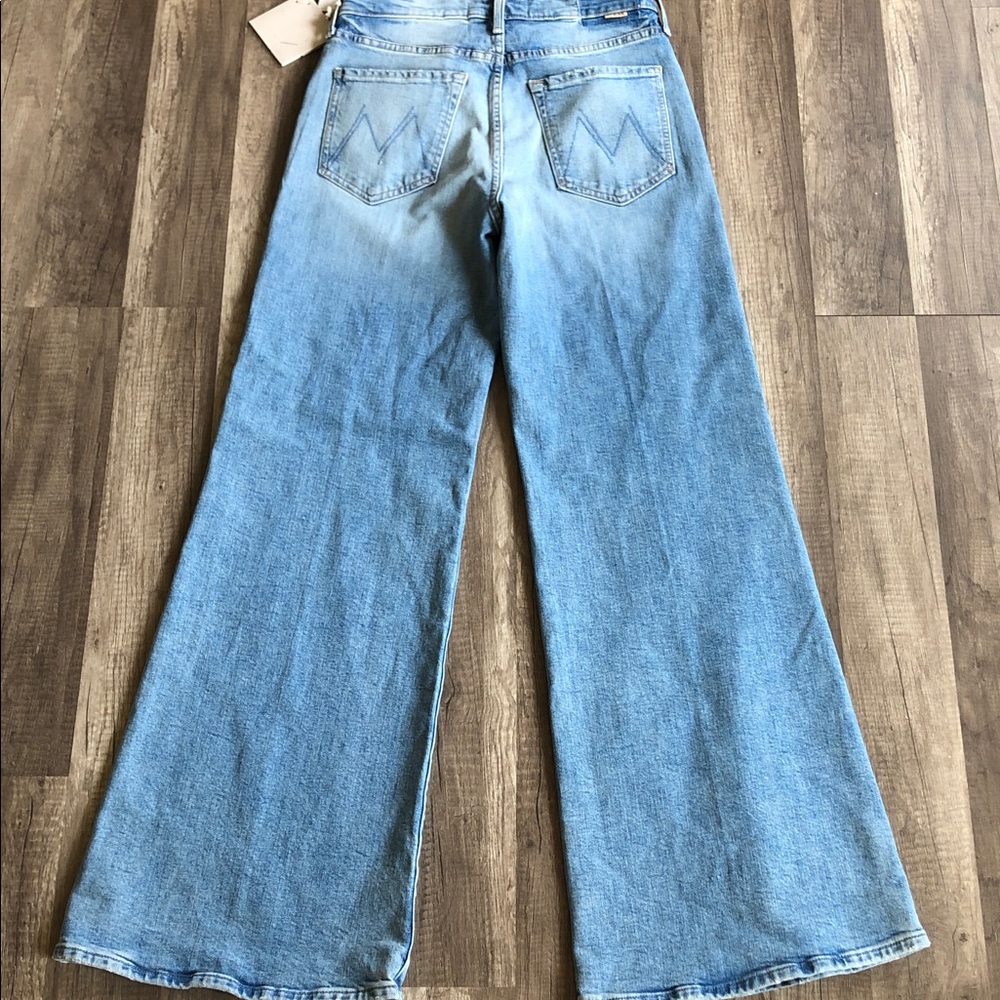 Mother Superior The Tomcat Roller in I Confess Light Wash Jeans 28 - Picture 11 of 14